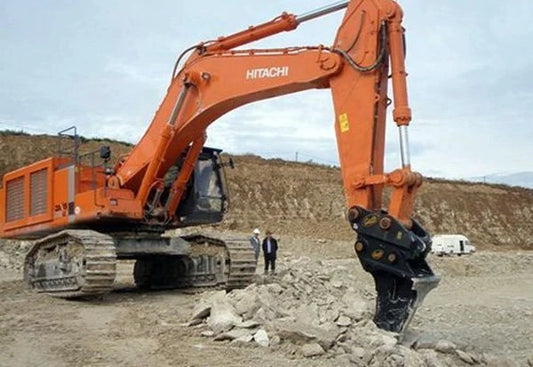 Hitachi excavator using a Geith Ripper Tooth on rocky terrain. Suitable for 4 to 75-ton machines.